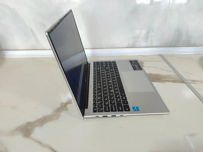 Notebook Acer aspire lite 16 8 gb ddr5/ 256gb ssd 4