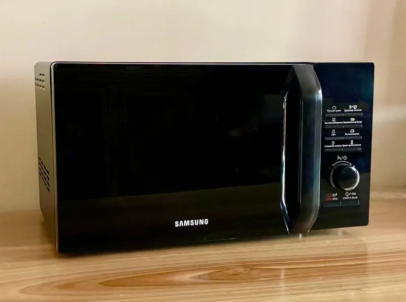 Микроволновая печь Samsung / Samsung mikroto'lqinli pech S23H3115FK/BW
