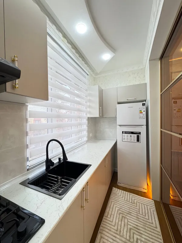 срочно продажа квартира рядом Метро — фото 4