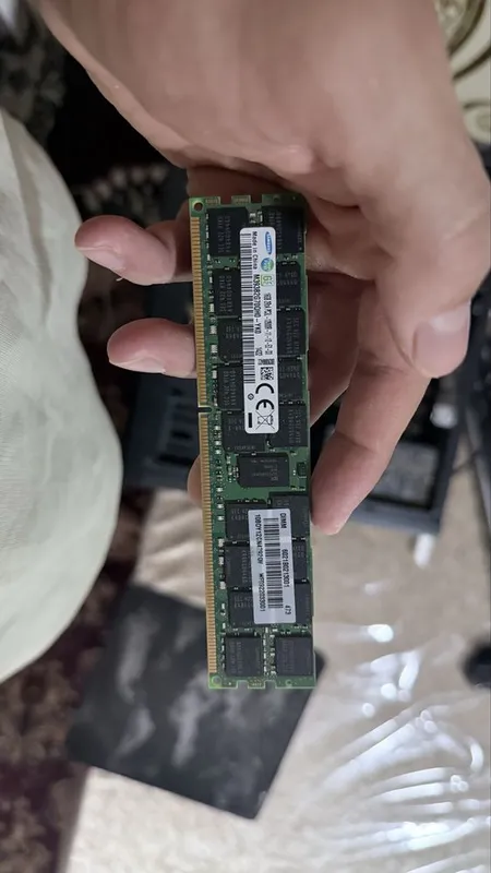 Xeon. E5 2670 v2 не дорогой буджетний материнка 2 Xeon. E5 2670 v2 не дорогой буджетний материнка 2