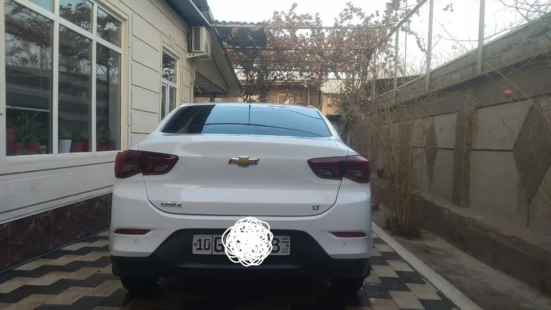 Onix 2023 yil LT