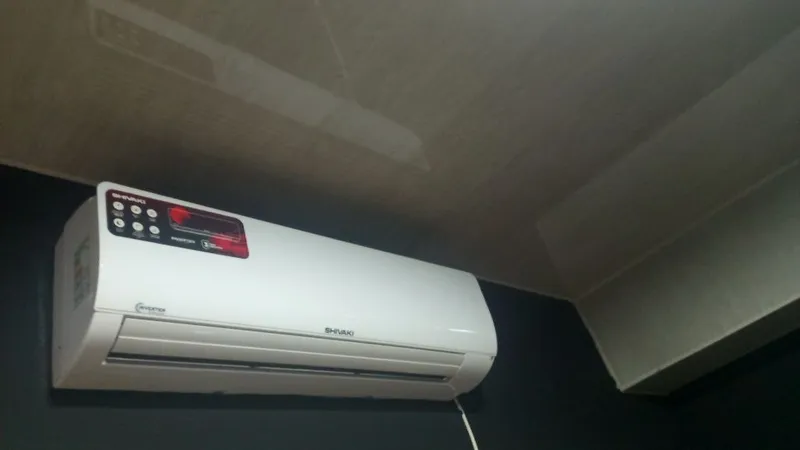 Shivaki 18 talik inverter yangi 3 4 oy ishladi srochni sotiladi — фото 1