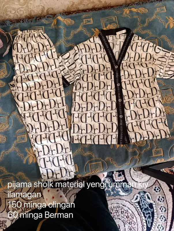 pijamalar, ko‘ylaklar va futbolkalar 5