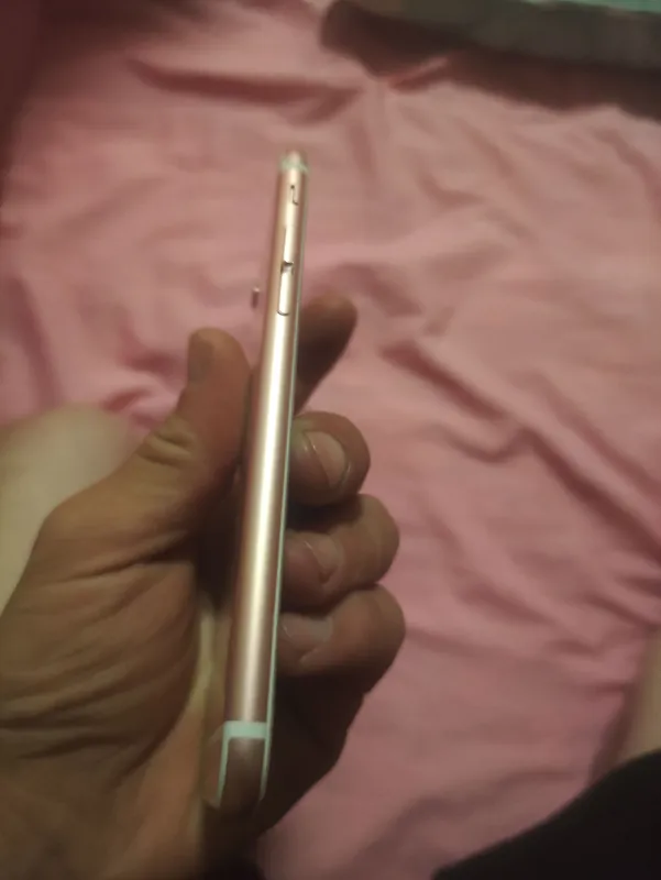 Iphone 6s Rose Gold 64Gb, в отличном состоянии, ретро 6 Iphone 6s Rose Gold 64Gb, в отличном состоянии, ретро 6