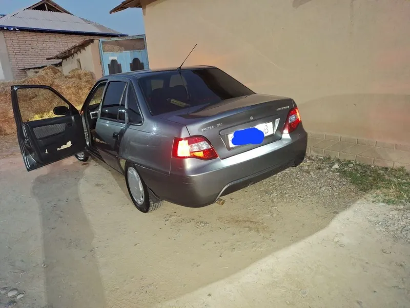 Nexia 2 dons 1.6 5 Nexia 2 dons 1.6 5