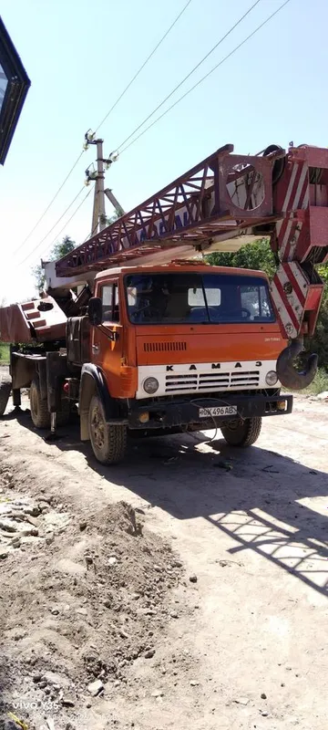 Avto qran sotiladi 1 Avto qran sotiladi 1