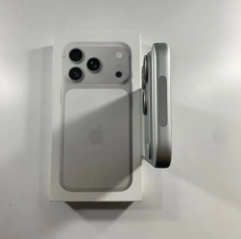 iPhone 17 Pro Silver 256gb 6