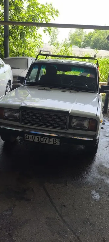 Vaz 2107 yili 2007 gazi bor metan