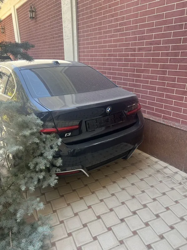 BMW i3 35L 2023 yil 3 BMW i3 35L 2023 yil 3