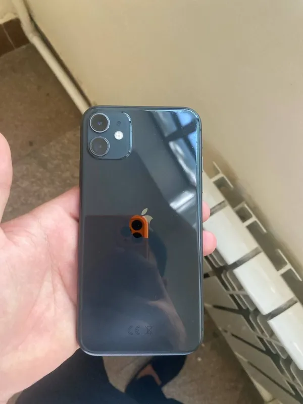 iPhone 11 128gb/75% 1 iPhone 11 128gb/75% 1
