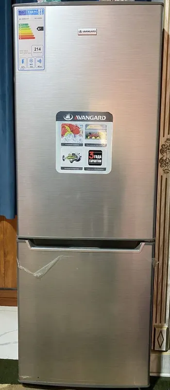 Холодилник Avangard 1 Холодилник Avangard 1