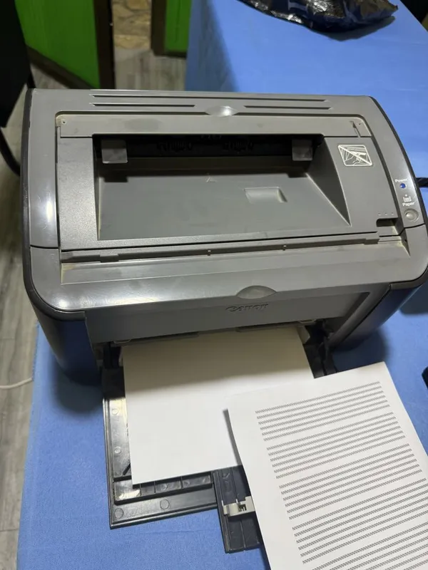 Printer Canon L11121E orginal printer 2 Printer Canon L11121E orginal printer 2