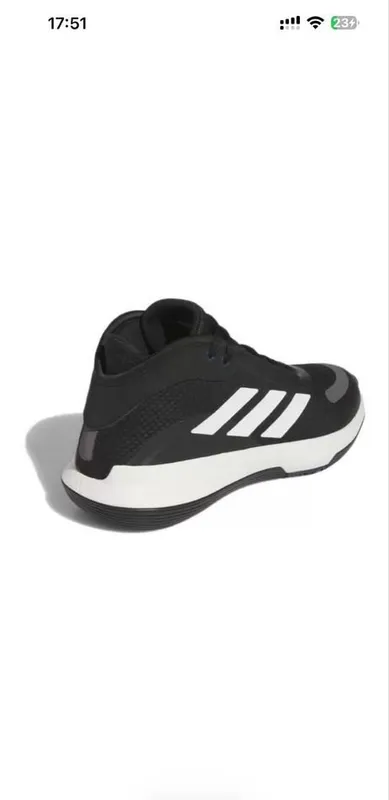 Новые оригинальные кроссовки Adidas Bounce Legends YANGI KROSSOVKALARI 7 Новые оригинальные кроссовки Adidas Bounce Legends YANGI KROSSOVKALARI 7