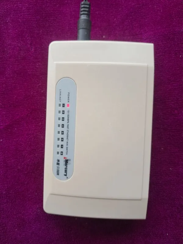 Switch hub sotiladi