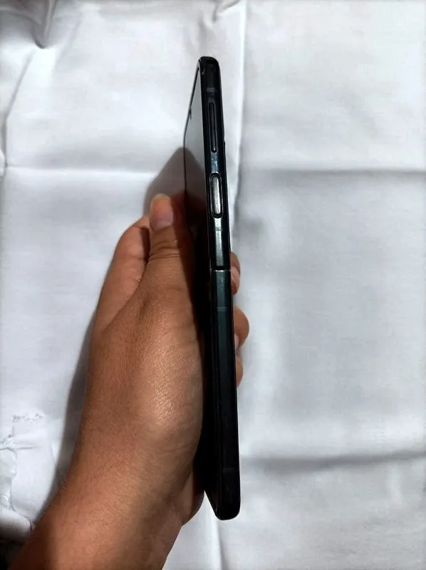 Samsung Galaxy Z flip 3 — фото 4