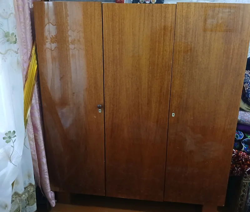 Mebel shkaf