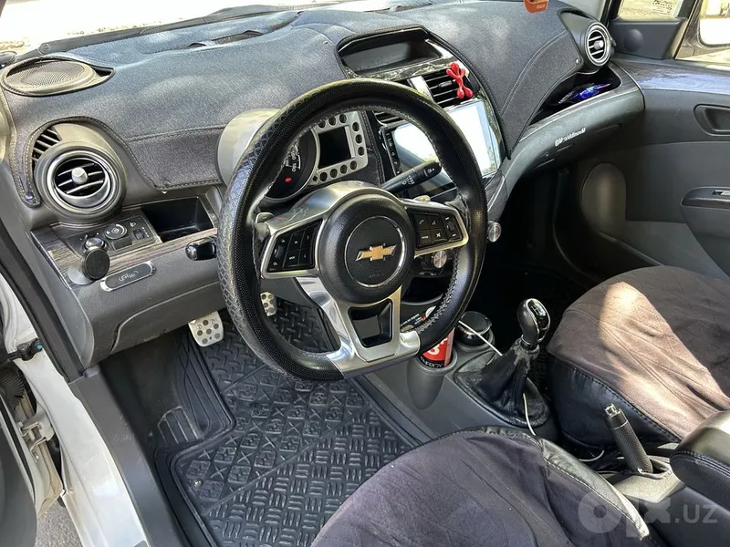 Продам chevrolet spark 2014 5 Продам chevrolet spark 2014 5