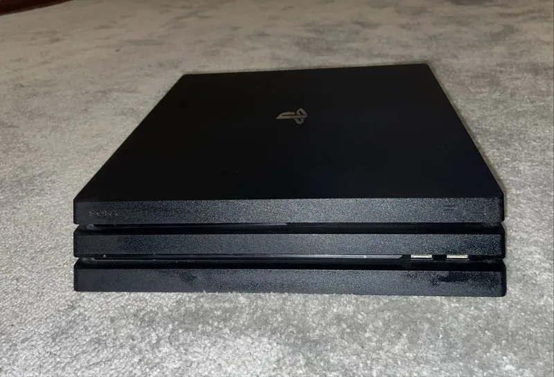 Ps 4 pro 1 terabayt — фото 1