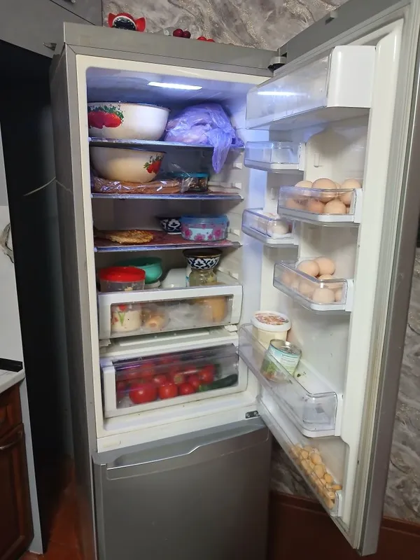 SAMSUNG NoFrost sensr, invertr, vazdushni hni, xaladelnik sotiladi — фото 2
