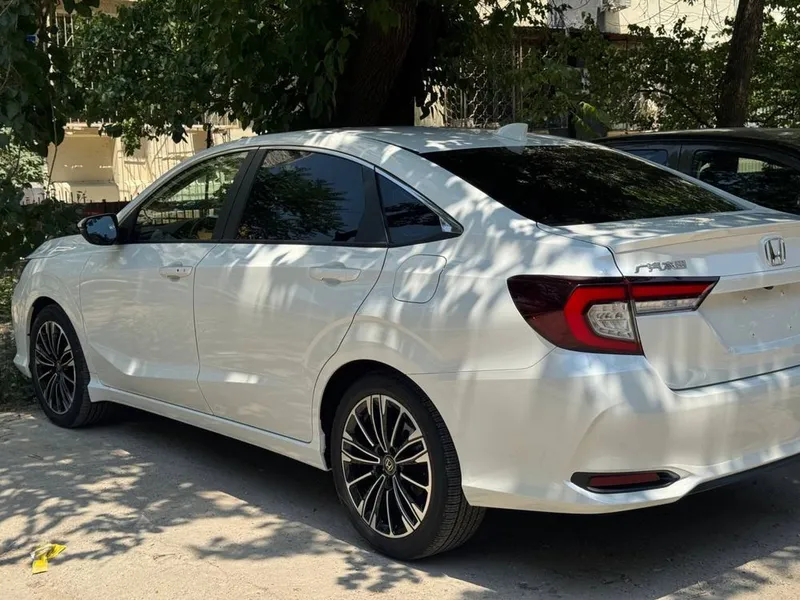 Honda crider 1.0 T 7000 km — фото 2