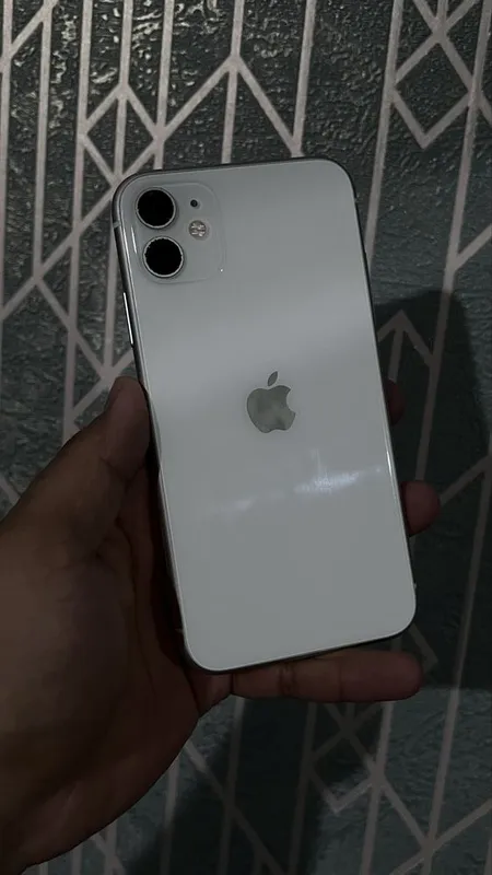 Iphone 11. 64gb 73% 1 Iphone 11. 64gb 73% 1