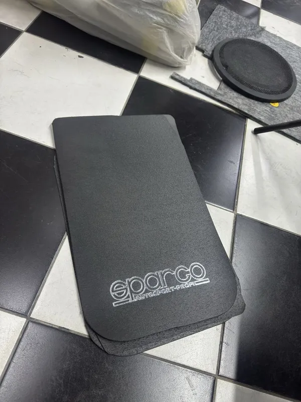 Универсальные брызговили sparco