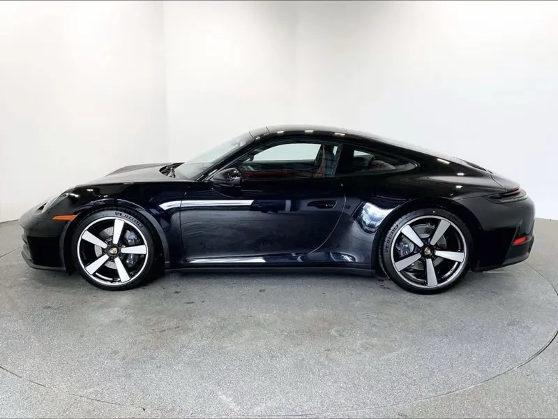 Porsche 911 Carrera 2026 3 Porsche 911 Carrera 2026 3