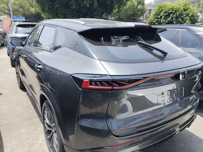 CHANGAN UNI-Z 1.5T Premium Edition — фото 1