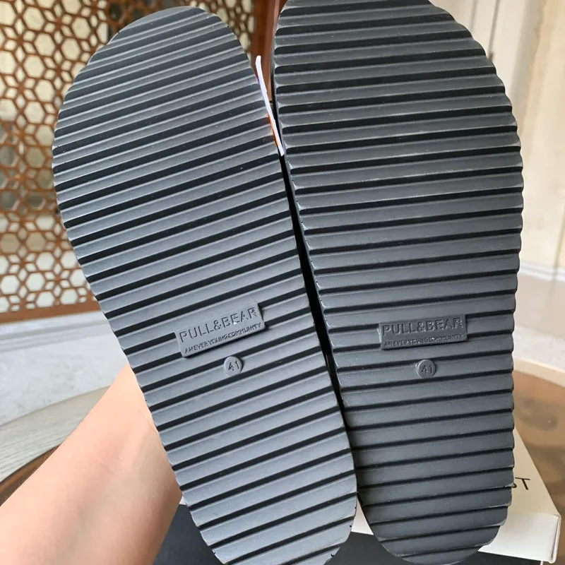Pull&Bear тапочка — фото 3