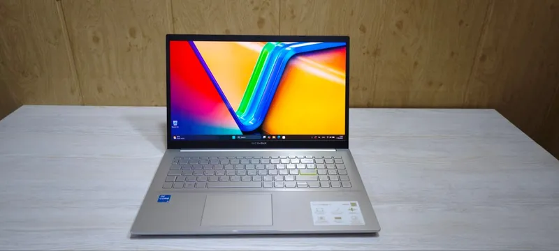 ASUS VivoBook OLED — фото 1