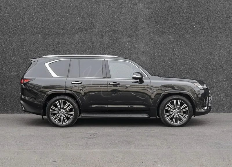 Lexus LX 700h 2026 3 Lexus LX 700h 2026 3
