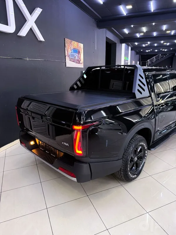 Пикап Nissan Z9 4x4 2.0 turbo 3 Пикап Nissan Z9 4x4 2.0 turbo 3
