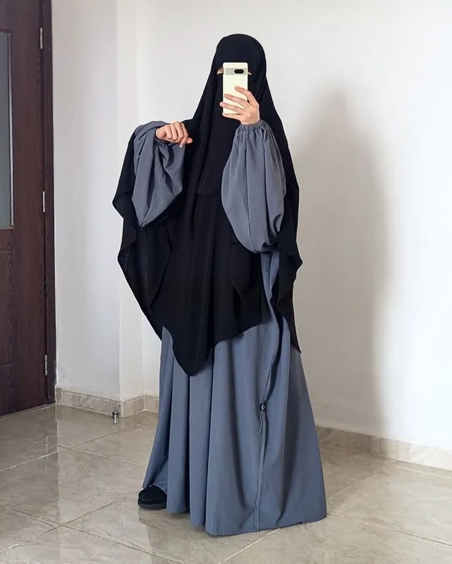 Assalomu alaykum Yangi uzun himara sotiladi.