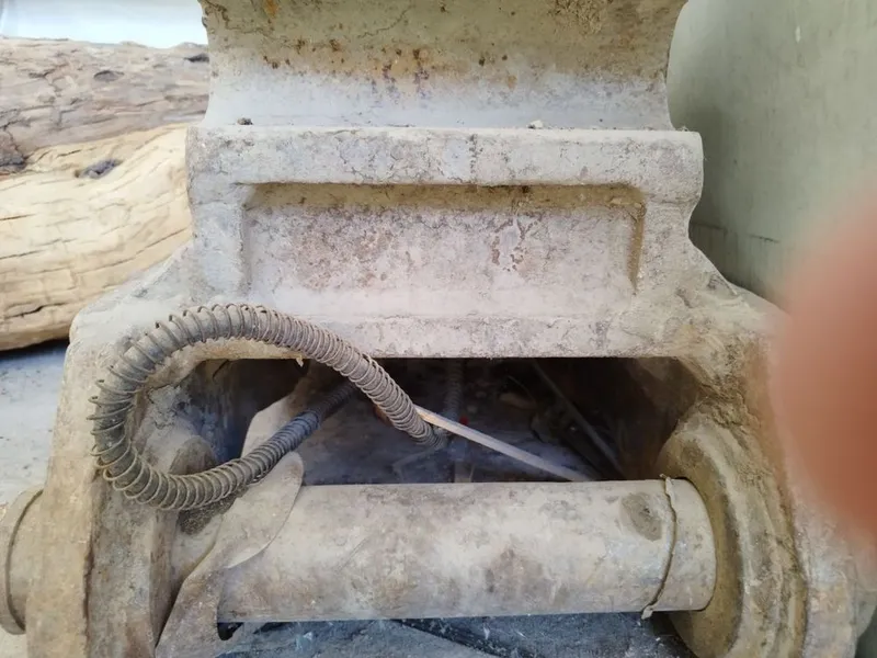 Adaptir 200-210 ekskavatorga 1 Adaptir 200-210 ekskavatorga 1