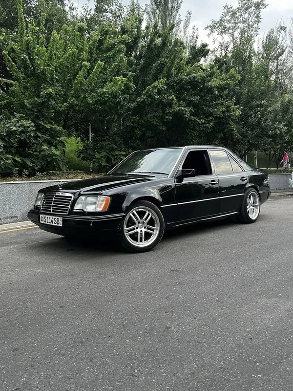 Mercedes-Benz W124. 104 mator aftamat karopka