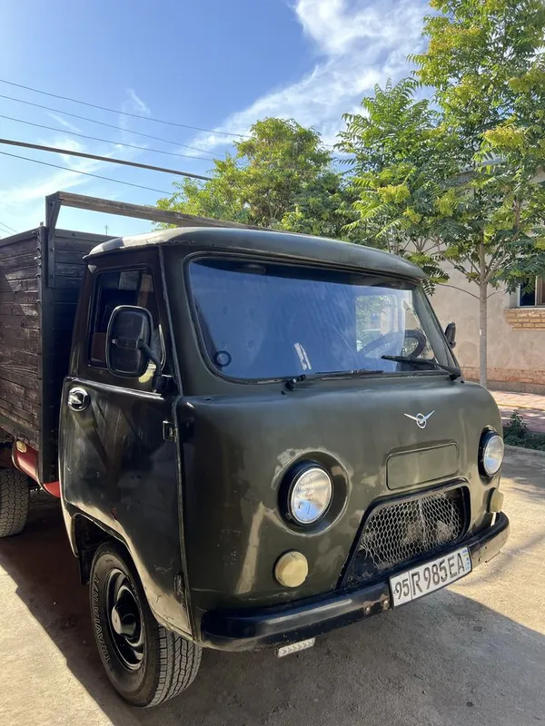 UAZ bartavoy ………………. 7 UAZ bartavoy ………………. 7