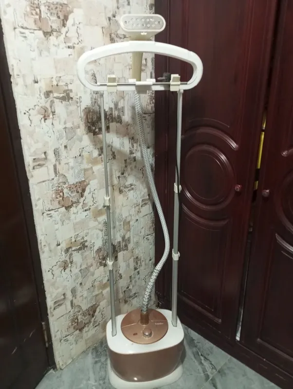 Продается паровой утюг