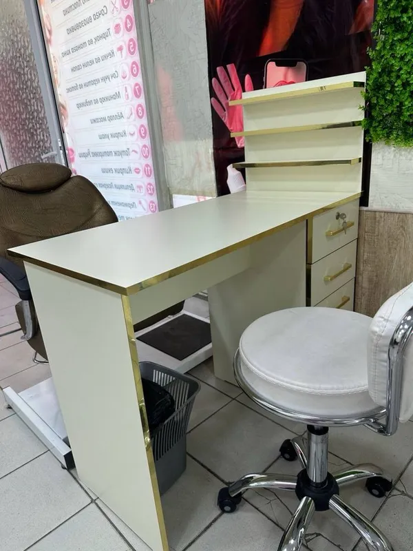 Yangi ochilgan salon tirnoqchi va termament master kere 4