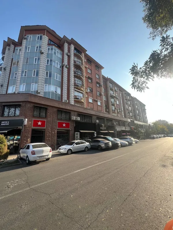 4-комнатная квартира, 180 м², Мирабад 2