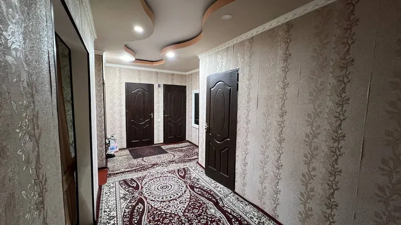 Продается 4-комнатная квартира в кирпичном доме 107 м² без комиссии — фото 1