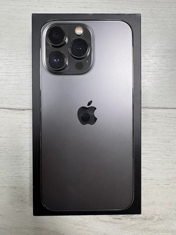 IPhone 13 pro 256 glass black 1