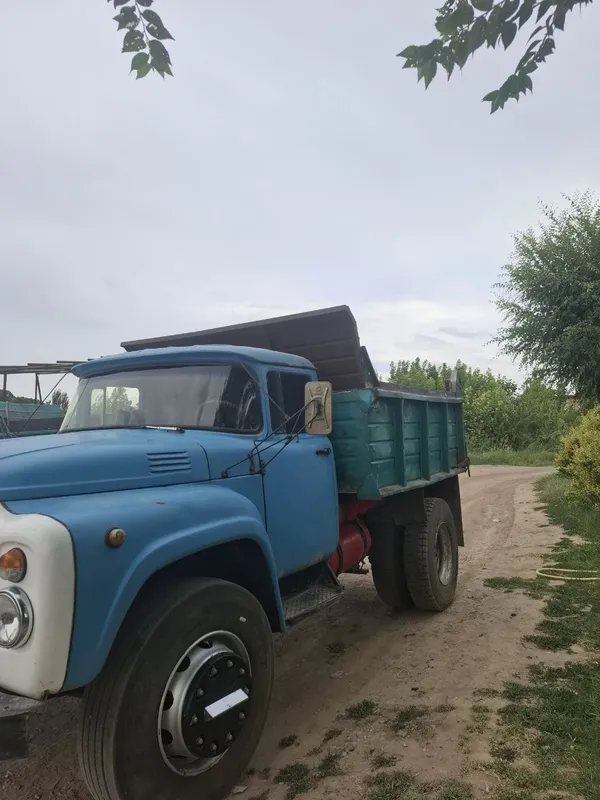 zil sotiladi srochna 3