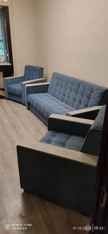 Диван 2 кресла продаются 4 Диван 2 кресла продаются 4