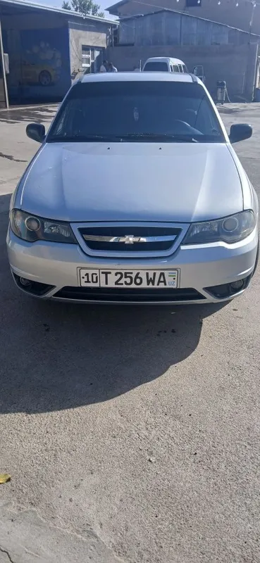Nexia 2 sotiladi