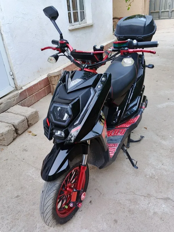 Redline TTX skuter