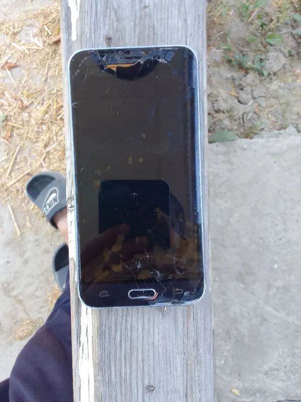 Telefon Samsung J 6