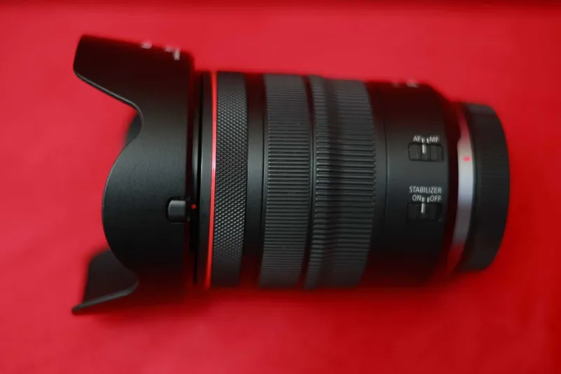 Canon RF 24-105mm f/4L IS USM 7