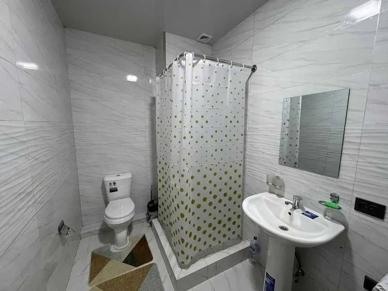СДАЕТСЯ СЕМЬЯМ ЕВРОДВУШКА! 56м2| Метро Шахристан! 172* — фото 5
