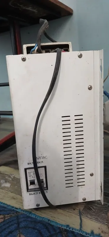 Stablizator 10.000 volt/amper 4