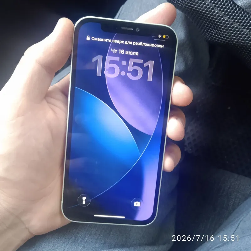 iPhone 12 срочно продается 1